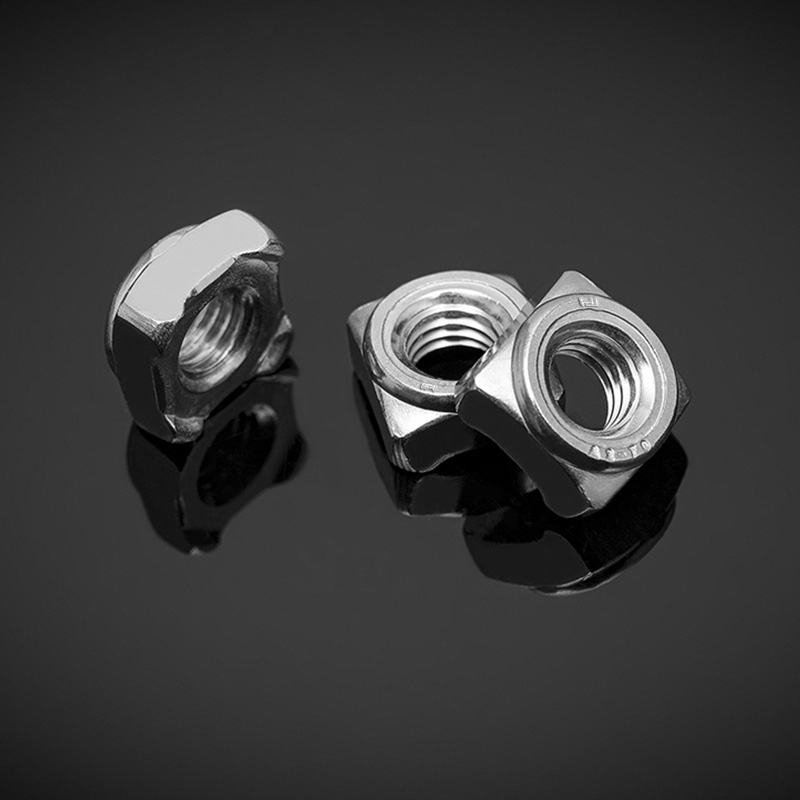 DIN 928 Steel Square Weld Nuces